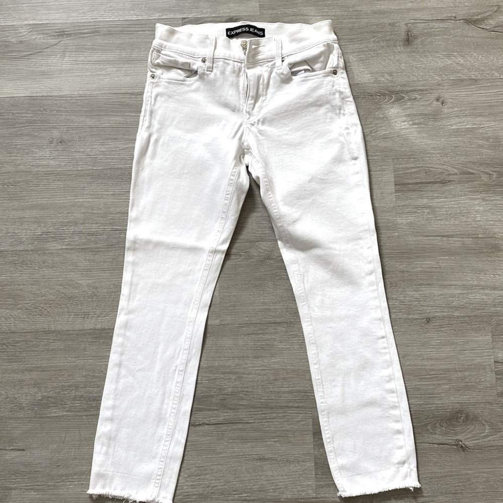 Express white cropped jean leggings